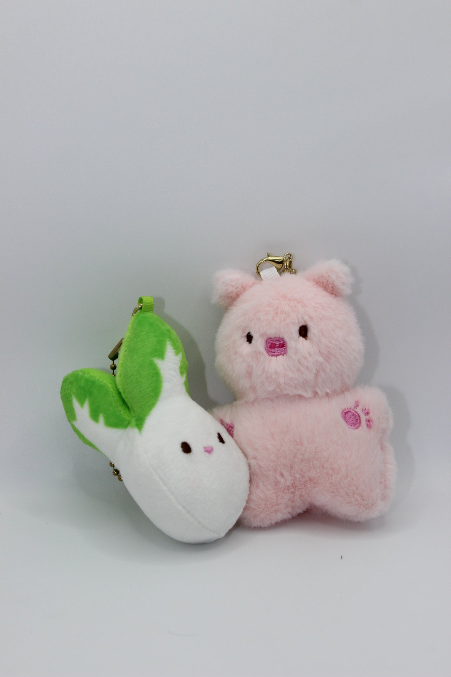 Cute Plush Keychain Set – Bunny & Carrot Soft Keychain